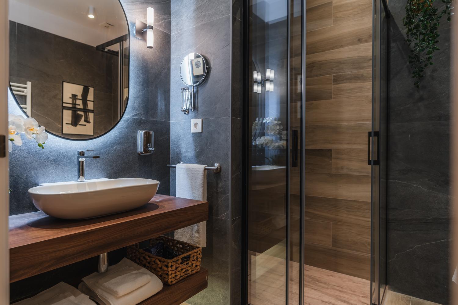 Constitucion Apartment - Free Parking Granada Ngoại thất bức ảnh